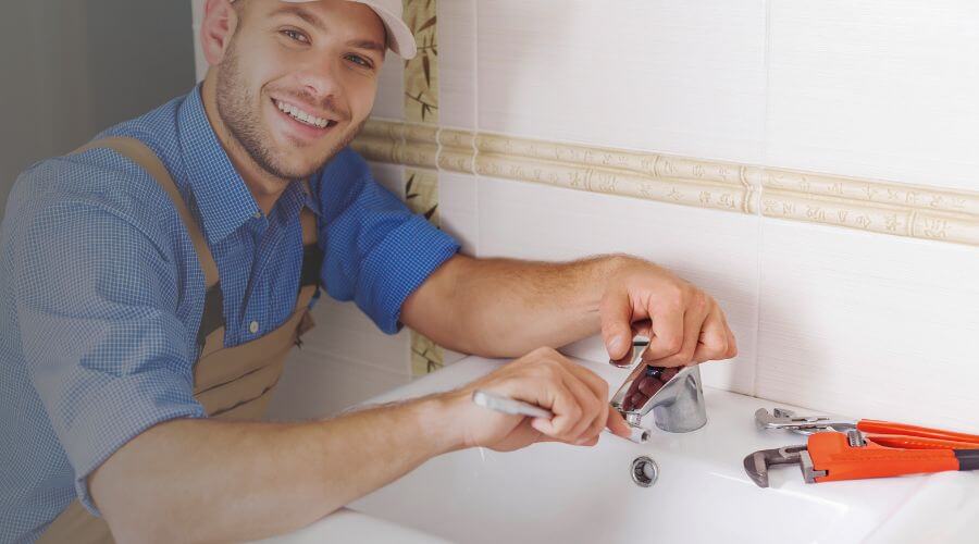 Professional clogged drains services in Hollenberg, KS